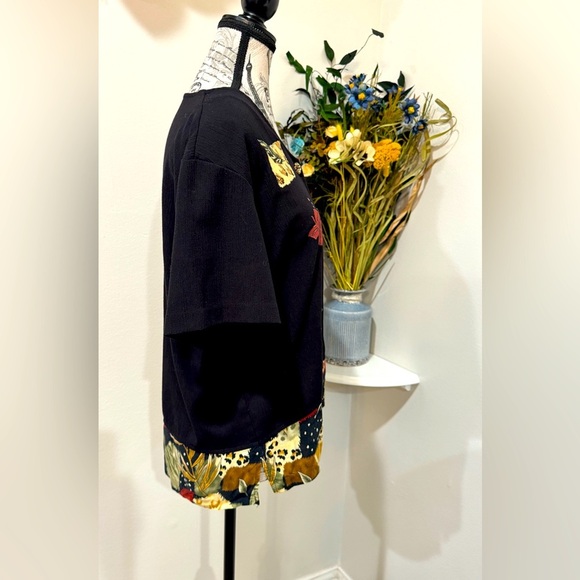 Teddi Black and Red Boxy Button Down Shirt Multicolor Trim Stylish Buttons - Picture 3 of 8